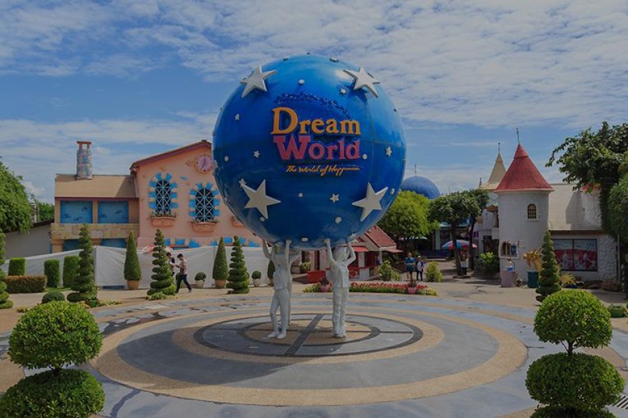 Dream World + Snow Town Day Trip (Bangkok)